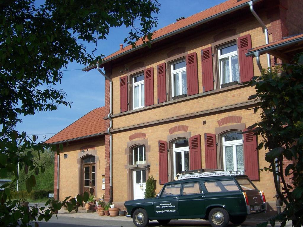 Hotel Schwarzwaldbahnhof Löffingen Exterior foto